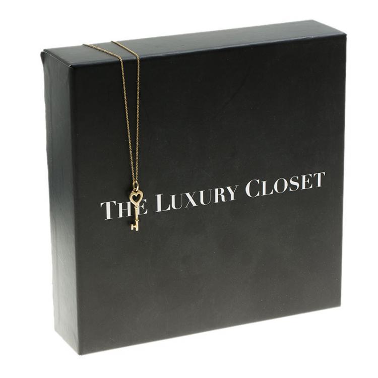 Pre Owned Tiffany & Co.  Heart Key Charm 18k Yellow Gold Pendant Necklace