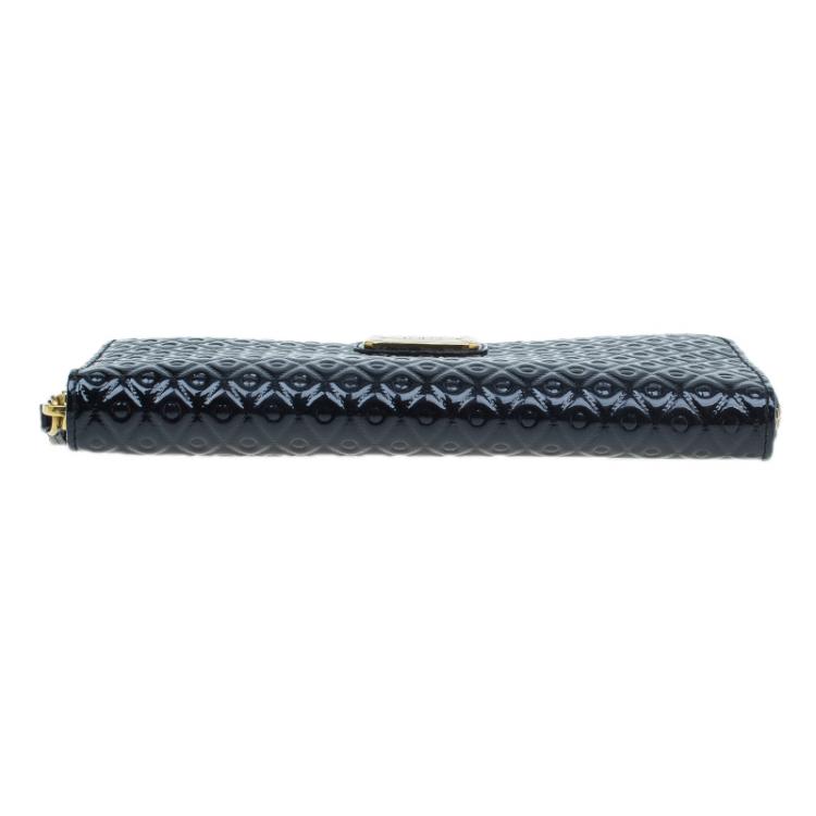 Pre Owned Tod's Black Patent Ziparound Wallet