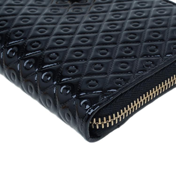Pre Owned Tod's Black Patent Ziparound Wallet
