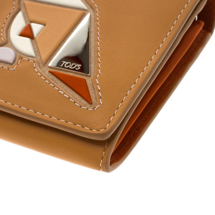 Pre Owned Tod's Beige Leather Radar Detail Long Wallet