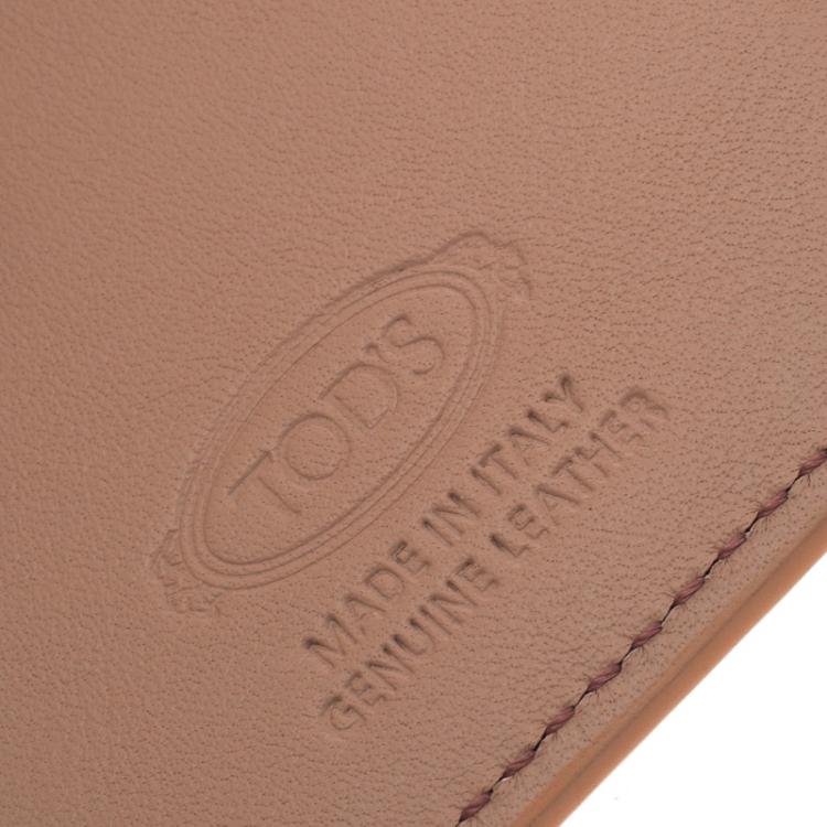 Pre Owned Tod's Pink leather Brooch Wallet