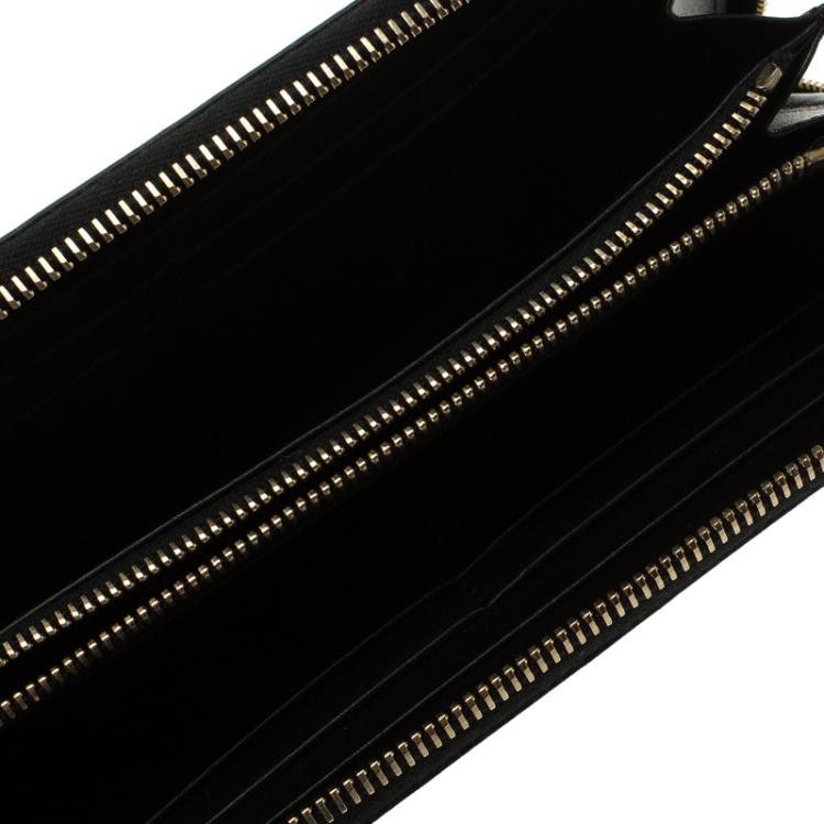 Pre Owned Tod's Black Patent Leather Zip Around Continental Wallet
