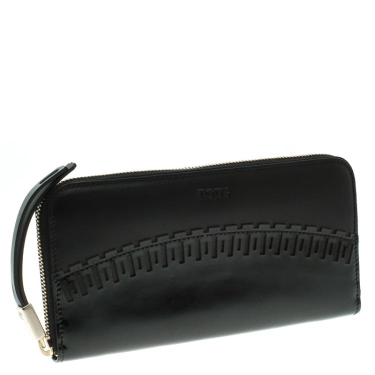 Pre Owned Tod's Black Patent Leather Zip Around Continental Wallet