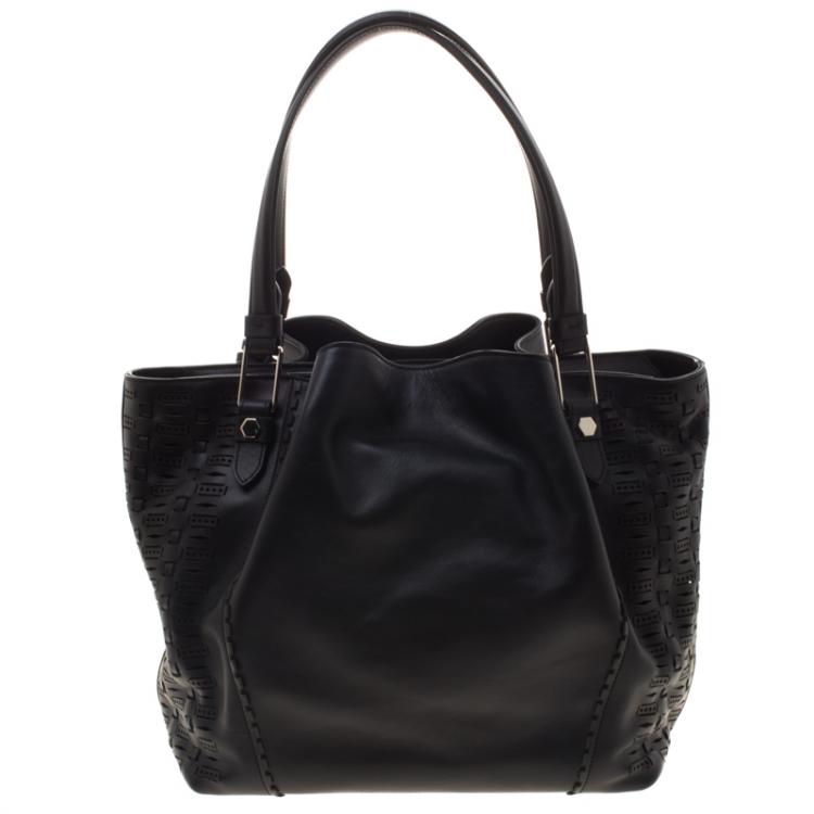 Pre Owned Tod's Black Leather Shopping Zip Tote