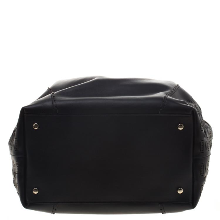 Pre Owned Tod's Black Leather Shopping Zip Tote