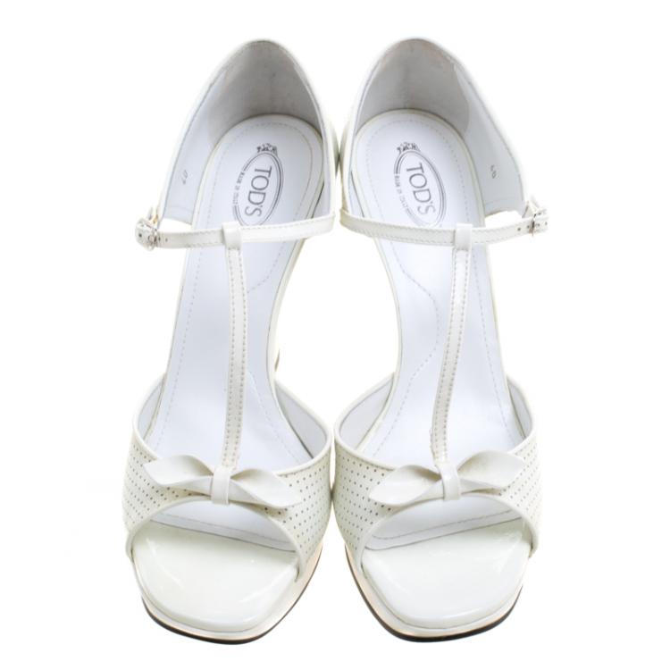 Pre Owned Tod's Off - White Perforated Patent Leather T-Strap Platform Sandals Size 40