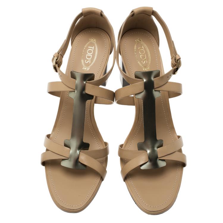Pre Owned Tod's Beige Leather and Metallic T-Strap Sandals Size 41