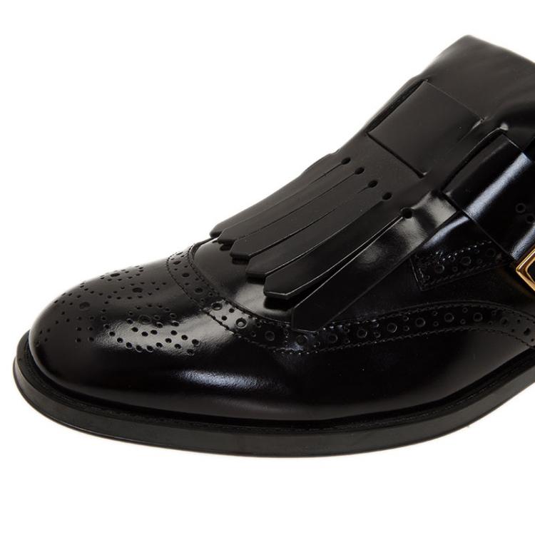مملوكة مسبقًا Tod's Black Leather Fringe Brogue Derby Size 39.5