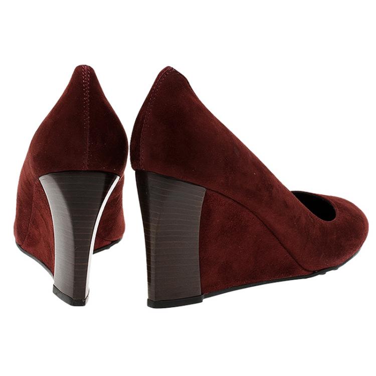 Pre Owned Tod's Maroon Suede Wedge Pumps Size 40