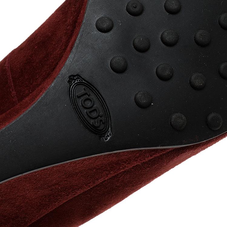 Pre Owned Tod's Maroon Suede Wedge Pumps Size 40