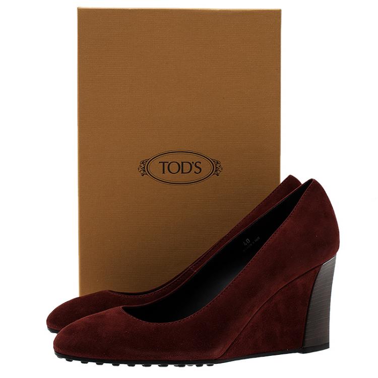 Pre Owned Tod's Maroon Suede Wedge Pumps Size 40