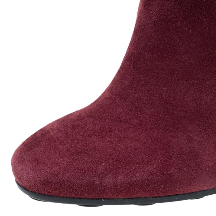 Pre Owned Tod's Burgundy Suede Ankle Booties Size 39.5