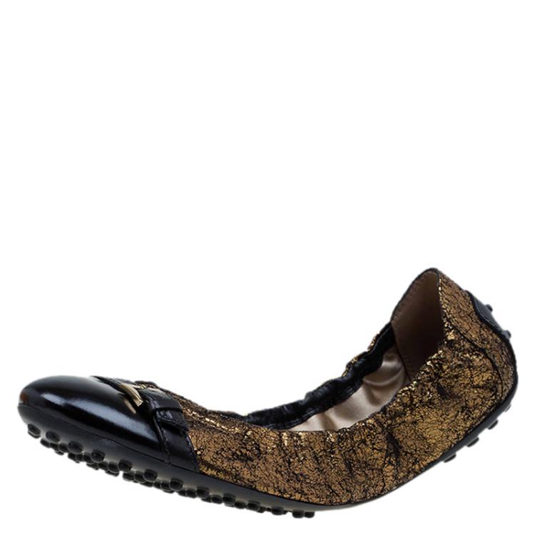 Pre Owned Tod's Metallic Gold and Black Leather Cap Toe Buckle Ballet Flats Size 38