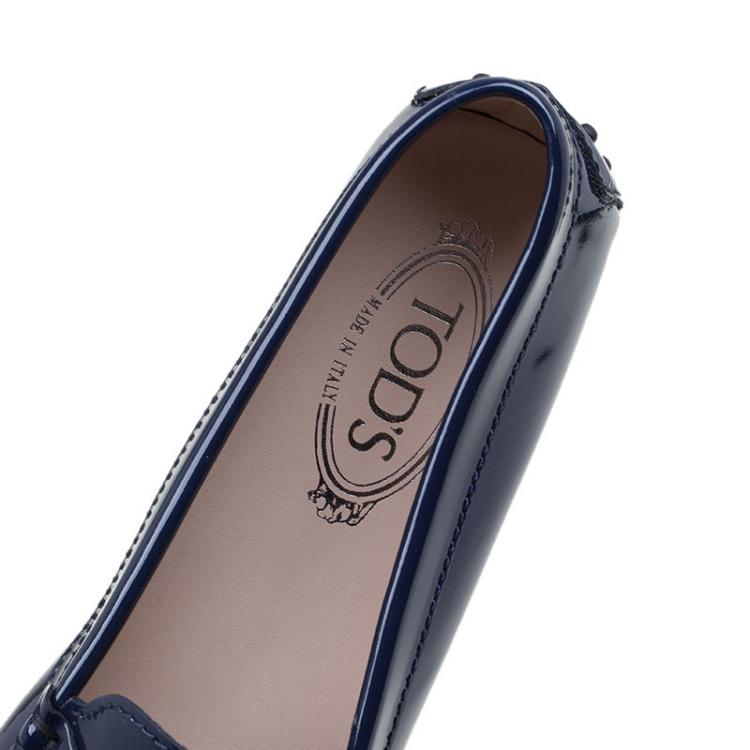 Pre Owned Tod's Blue Patent Leather Penny Loafers Size 38.5