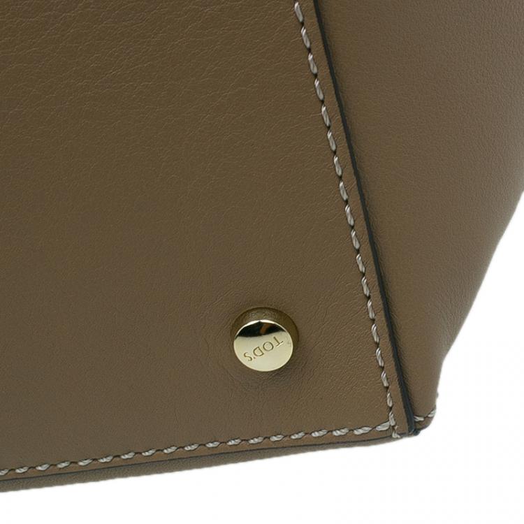 Pre Owned Tod's Beige Leather Small CC Zip Tote Bag