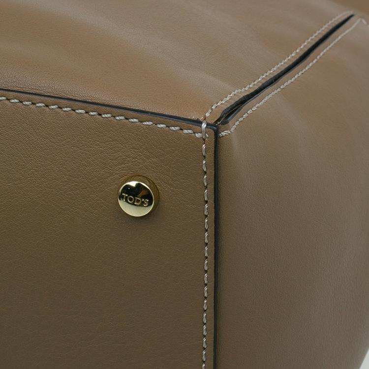 Pre Owned Tod's Beige Leather Small CC Zip Tote Bag