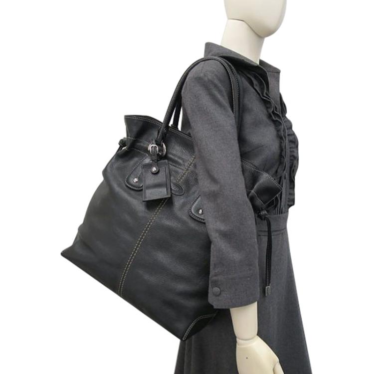 Pre Owned Tod's Black Leather Drawstring Tote