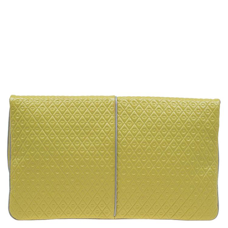 Pre Owned Tod's Yellow Patent Leather Signature Clutch