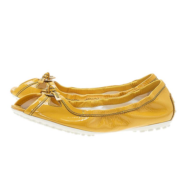 Pre Owned Tod's Yellow Patent Peep Toe Ballet Flats Size 36.5