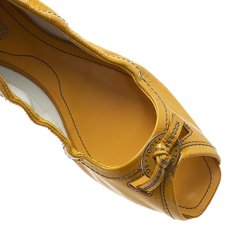 Pre Owned Tod's Yellow Patent Peep Toe Ballet Flats Size 36.5