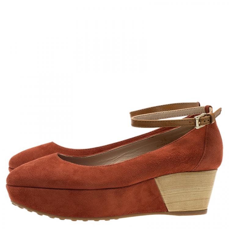 Pre Owned Tod's Brown Suede Ankle Strap Platform Wedge Pumps Size 35