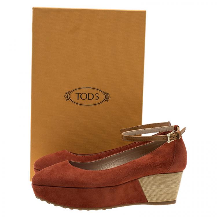 Pre Owned Tod's Brown Suede Ankle Strap Platform Wedge Pumps Size 35