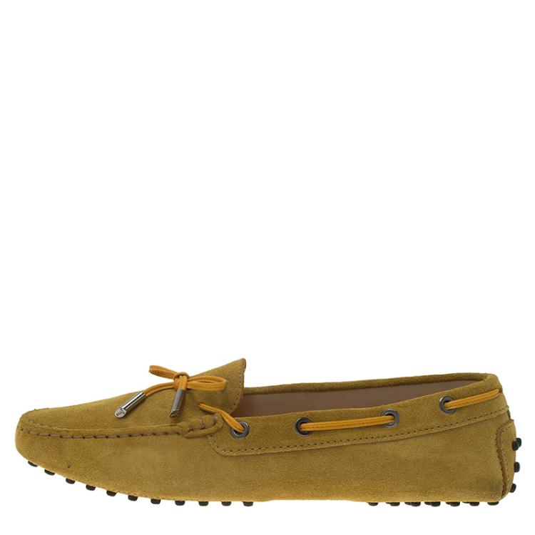 Pre Owned Tod's Yellow Suede Bow Loafers Size 39