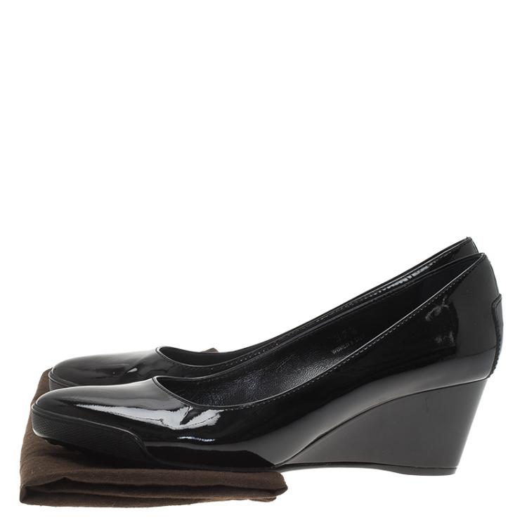 مملوكة مسبقًا Tod's Black Patent Wedge Pumps Size 37.5