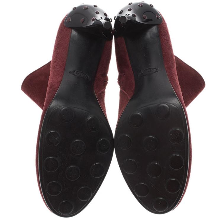مملوكة مسبقًا Tod's Burgundy Suede Ankle Boots Size 39.5