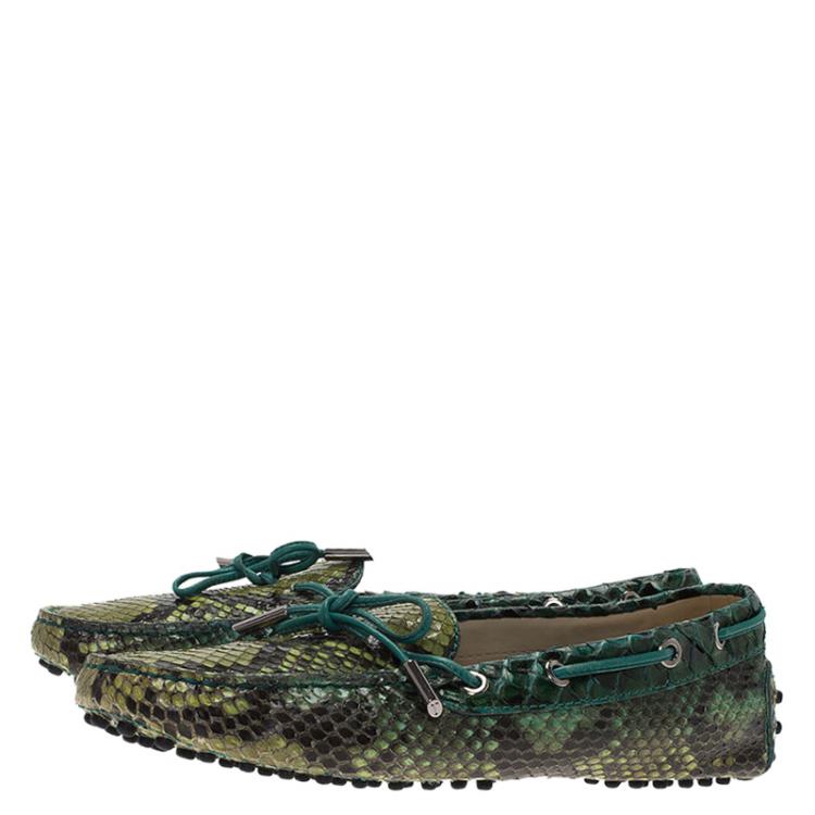 Pre Owned Tod's Green Python Bow Loafers Size 38.5