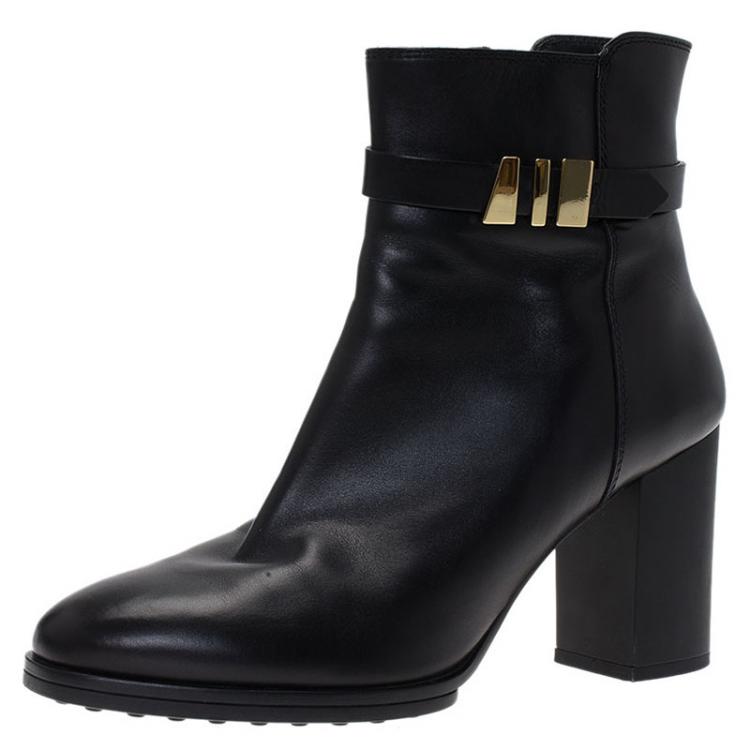 Pre Owned Tod's Black Leather Block Heel Buckle Ankle Boots Size 39