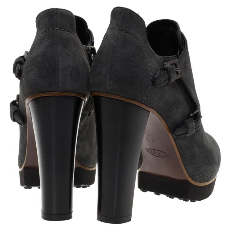 Pre Owned Tod's Grey Suede Ankle Boots Size 37.5