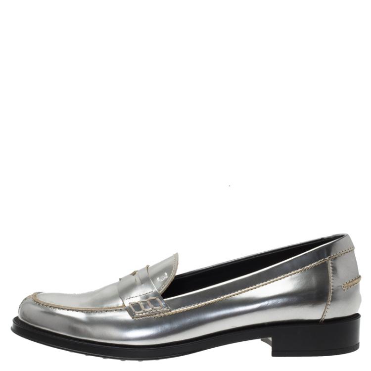Pre Owned Tod's Silver Metallic Leather Penny Loafers Size 37.5
