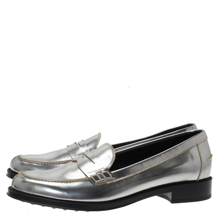 Pre Owned Tod's Silver Metallic Leather Penny Loafers Size 37.5