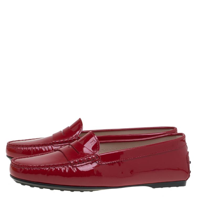 Pre Owned Tod's Red Patent Gomma Lu Moccasins Size 39.5