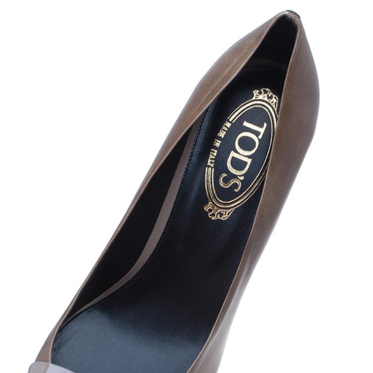 Pre Owned Tod's Two Tone Studded Leather Pointed Toe Pumps Size 40