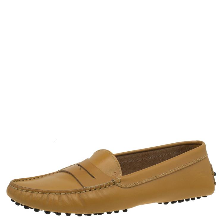 Pre Owned Tod's Beige Leather Penny Loafers Size 40