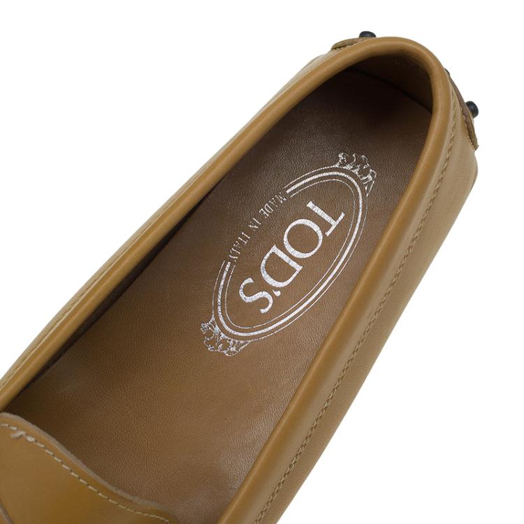 Pre Owned Tod's Beige Leather Penny Loafers Size 40