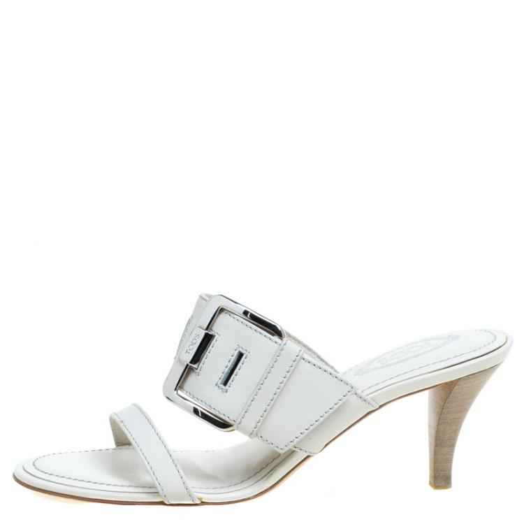 Pre Owned Tod's Off White Leather Buckle Accented Slides Sandals Size 35