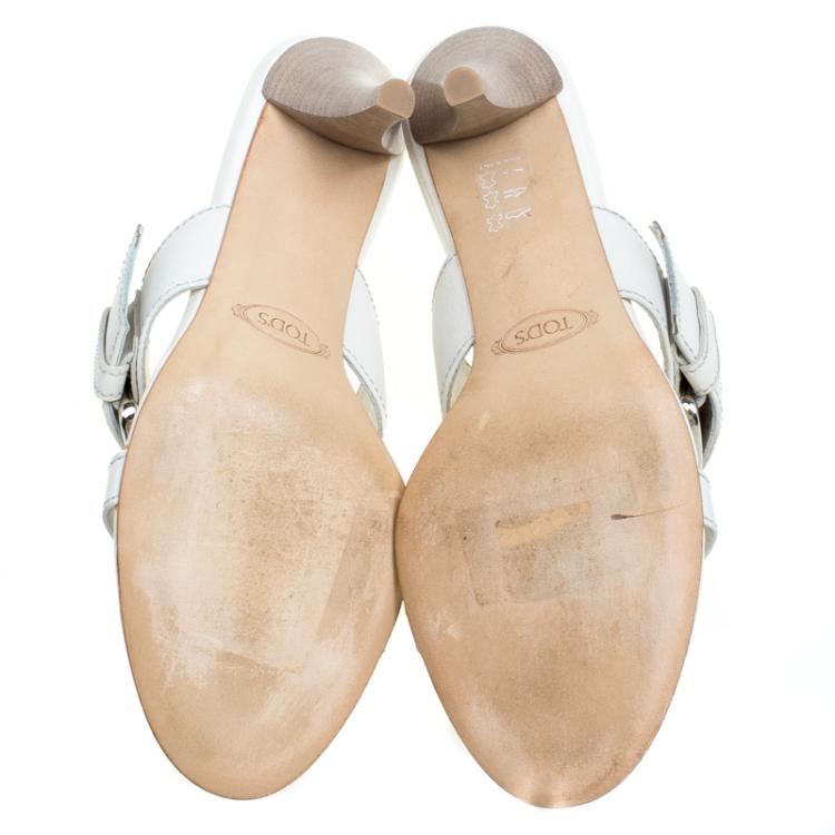 Pre Owned Tod's Off White Leather Buckle Accented Slides Sandals Size 35