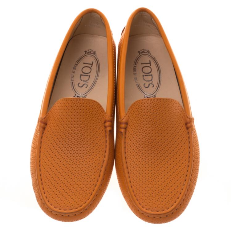 مملوكة مسبقًا Tod's Orange Perforated Leather Loafers Size 36.5