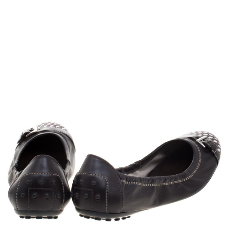 Pre Owned Tod's Two Tone Leather Buckle Detail Ballet Flats Size 38.5