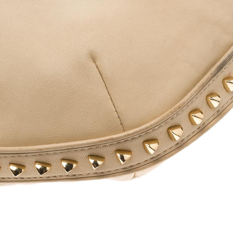 Pre Owned Tory Burch Light Beige Leather Pyramid Studs Hobo