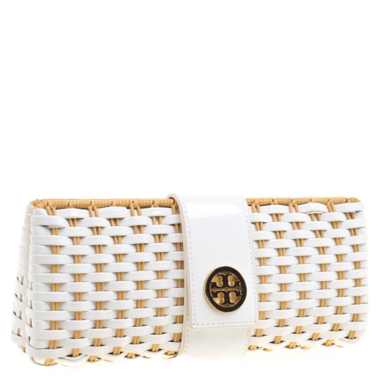 Pre Owned Tory Burch White/Brown Woven Patent Leather and Rattan Whicker Clutch