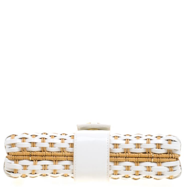 Pre Owned Tory Burch White/Brown Woven Patent Leather and Rattan Whicker Clutch