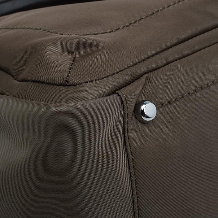 Pre Owned Tumi Fatigue Green Nylon Voyageur Geneva Carry All Bag