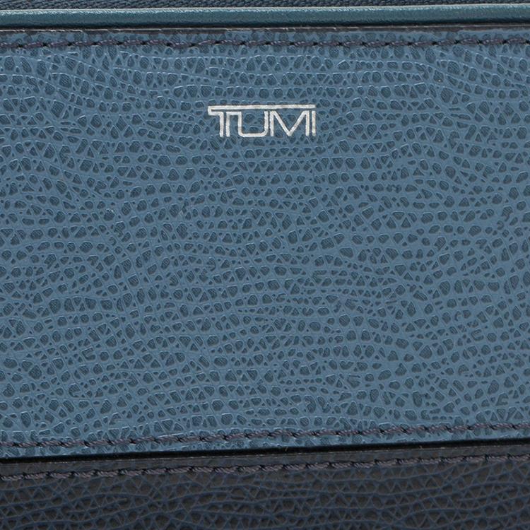 Pre Owned Tumi Blue Leather Zip Around Wallet