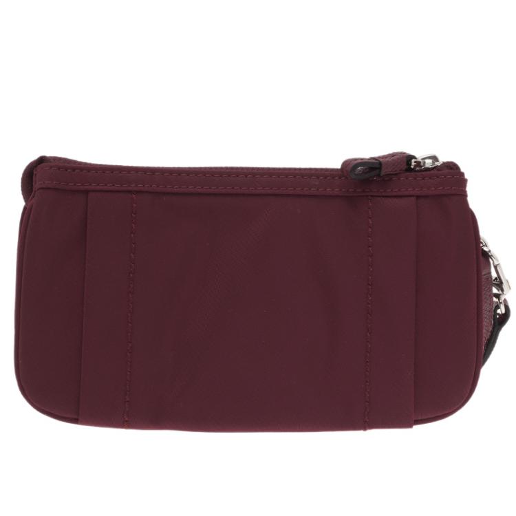 Pre Owned Tumi Burgundy Nylon Pouch 