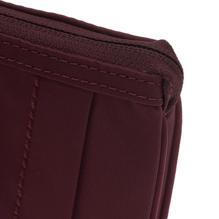 Pre Owned Tumi Burgundy Nylon Pouch 