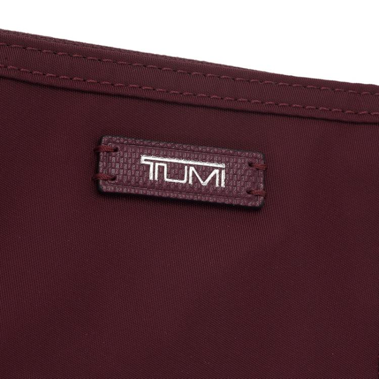 Pre Owned Tumi Burgundy Nylon Pouch 